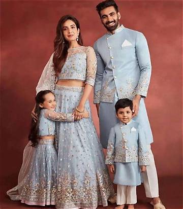 Classy Matching Indian Outfits for Moms and Daughters