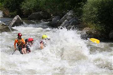 Unforgettable Santiam River Rafting Adventure